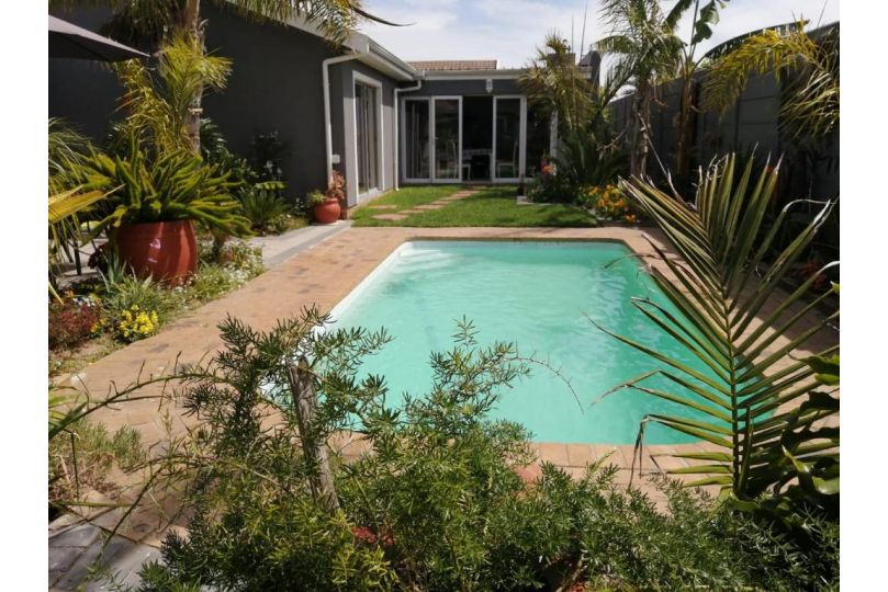 Northern Vine Guesthouse & Selfcatering Guest house, Brackenfell - imaginea 4