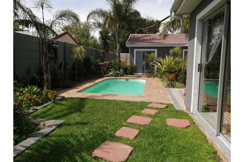 Northern Vine Guesthouse & Selfcatering Guest house, Brackenfell - imaginea 3