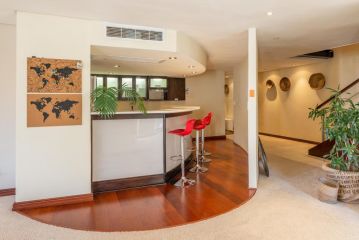 NYC Style Downtown Duplex Apartment, Cape Town - 4