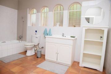Oakdene Cottage Guest house, Roodepoort - 5