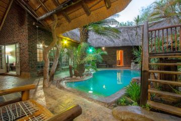 Oasis Blue Villa, Marloth Park - 2