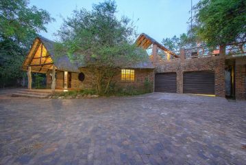 Oasis Blue Villa, Marloth Park - 1