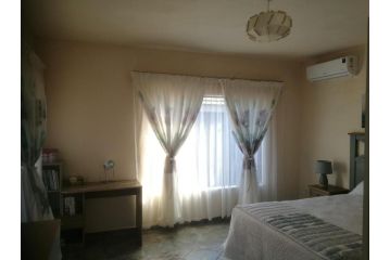 Oasis in the Wild @Marloth Apartment, Marloth Park - 5