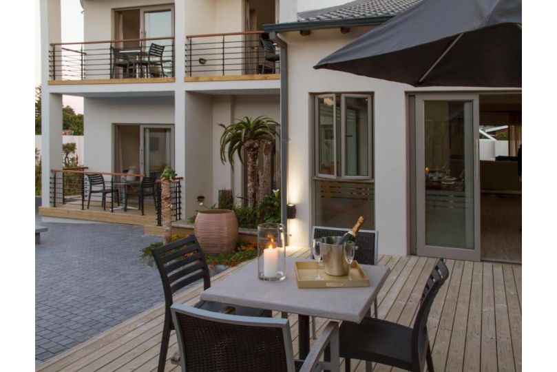 Ocean Bay Guesthouse Bed and breakfast, Port Elizabeth - imaginea 1