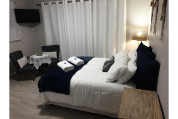 Ocean Breeze Apartment, Mossel Bay - 3