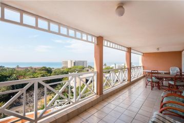 Ocean Heights 12 Apartment, Ballito - 1