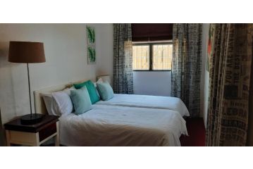 Ocean rush turtle Apartment, Zinkwazi Beach - 5