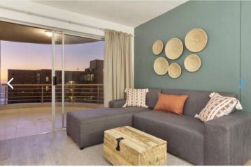 Ocean View 2 Bedroom Apartment, Cape Town - 1