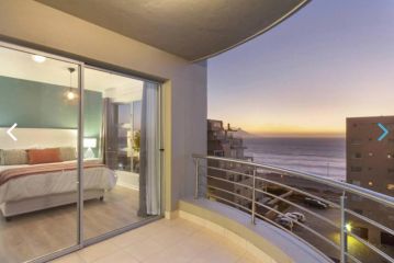 Ocean View 2 Bedroom Apartment, Cape Town - 2