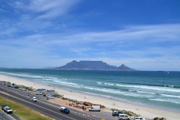Ocean View C602 by HostAgents Apartment, Bloubergstrand - 2
