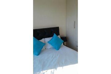 Ocean View Holiday Apartment 4 Apartment, Jeffreys Bay - 3