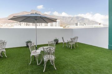 Harbour view on One Albert Apartment, Cape Town - 5