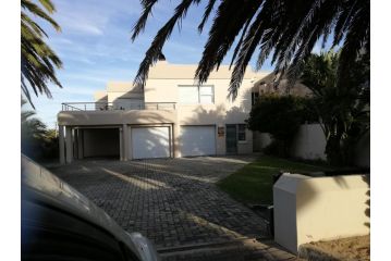 Ocean View Guest house, Hermanus - 1