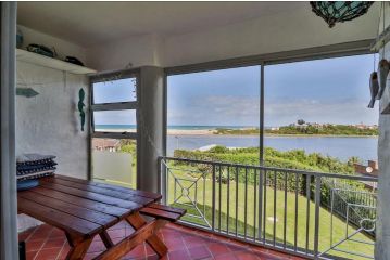 Ocean Views in Dolphin Bay Apartment, Jeffreys Bay - 3