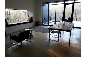 Ochre House Guest house, Marloth Park - 2