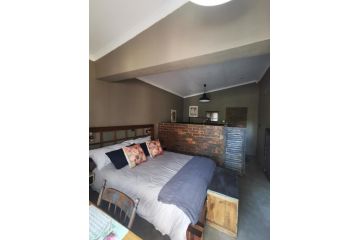 Omo 37 @ Republiek Apartment, Nelspruit - 5