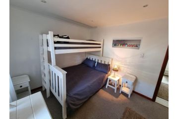 On point Apartment, Mossel Bay - 4