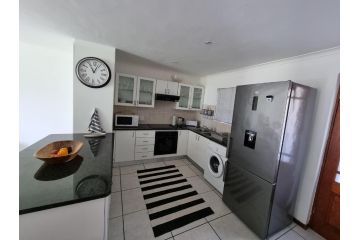 On point Apartment, Mossel Bay - 2