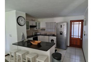 On point Apartment, Mossel Bay - 1