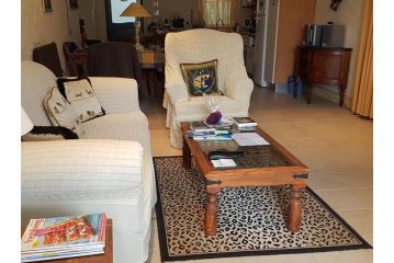 On the Beach Apartment, Hout Bay - 5