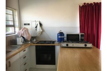 One bedroom free standing apartment Apartment, East London - 1