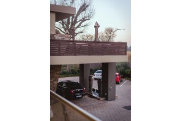 One O Eight Place Hotel, Benoni - 4