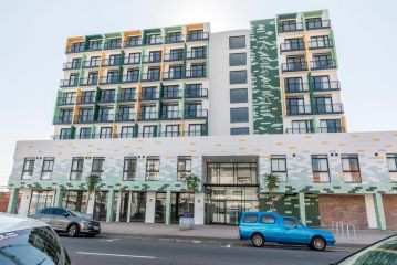 One On Albert With Parking Apartment, Cape Town - 2