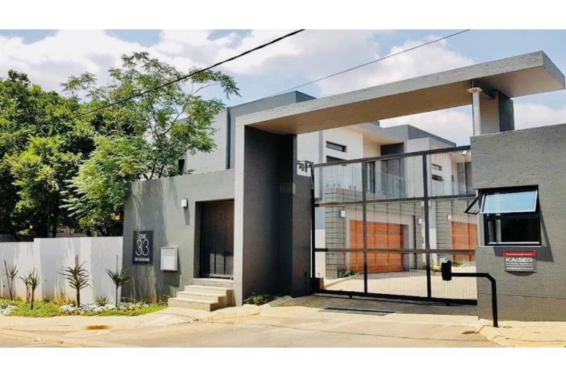 One33 On Coleraine, 3 beds 3,5 bath entire house Villa, Johannesburg - imaginea 1