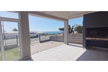 Oppibaai - Britannia Bay Apartment, St Helena Bay - 5