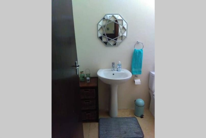 Oppidam Self Catering Apartment, Clanwilliam - imaginea 14