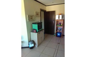 Oppidam Self Catering Unit Guest house, Clanwilliam - 3