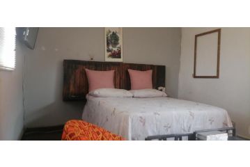Orchid Doll Guesthouse Apartment, Roodepoort - 2