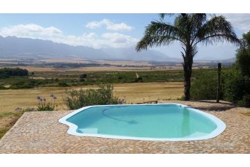 Oudekloof Wine Estate Farm stay, Tulbagh - 1