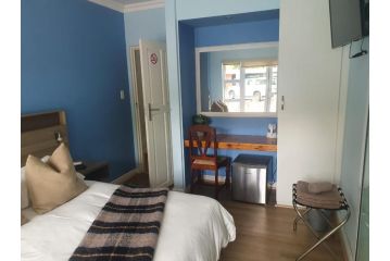 Outeniqua Inn Guest house, George - 2