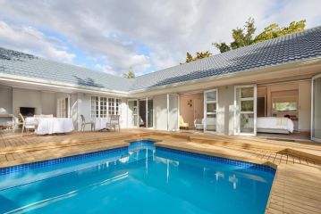 Outeniqua Inn Guest house, George - 1