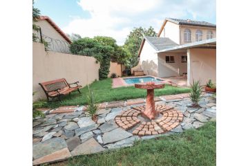 Menlyn Maine: The Exquisite Lunette Villa, Pretoria - 5