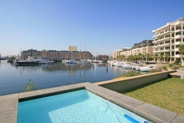 Outstanding V&A Marina Waterfront apartment Apartment, Cape Town - 1