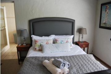 Owls Nest Self Catering Apartment, George - 4