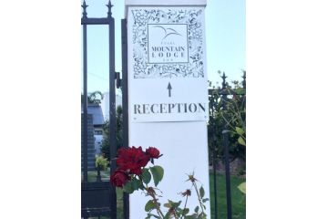 Paarl Mountain Lodge Bed and breakfast, Paarl - 4