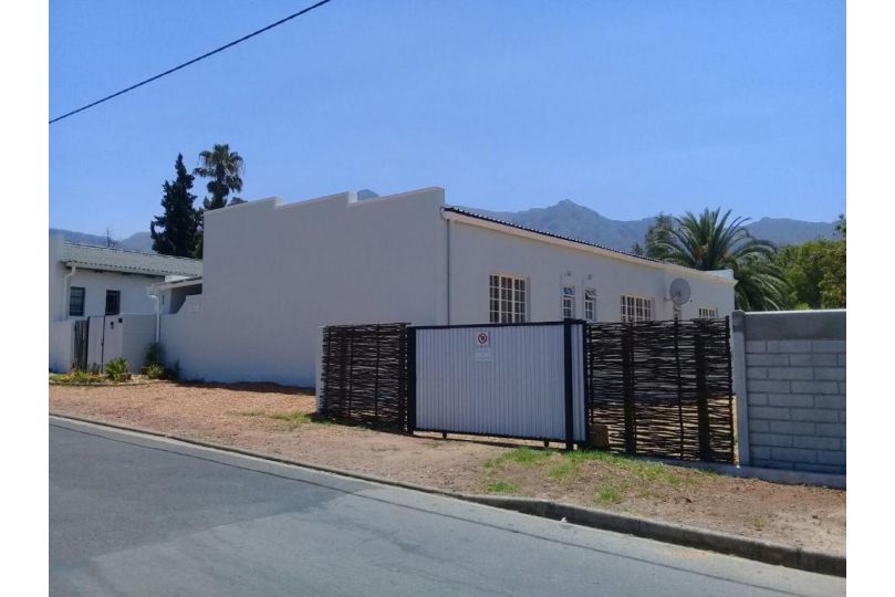 Paddavleitjie Self Catering Apartment, Swellendam - imaginea 4