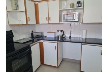 Palm Centre 10 Apartment, Mossel Bay - 5