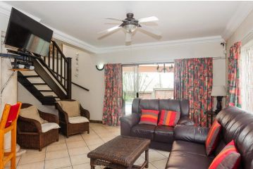 Palm View - Family Only - Adults and Children 18 and under Guest house, Ballito - 1