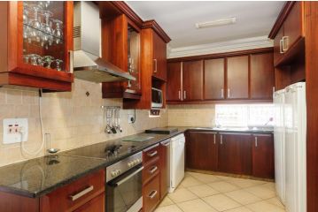 Palm View - Family Only - Adults and Children 18 and under Guest house, Ballito - 5