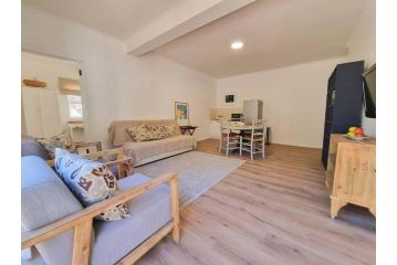 Palmview Cottage Apartment, Hermanus - 1