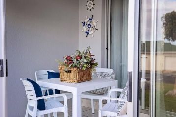 Peace at Sea - apartment with pool access Apartment, Hermanus - 5