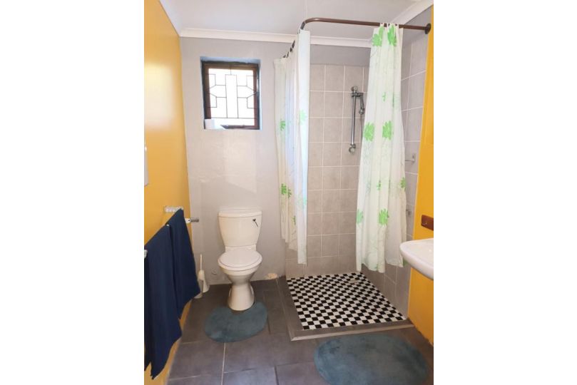 Peaceful 1-bedroom loft in Sunnyside Apartment, Grahamstown - imaginea 5