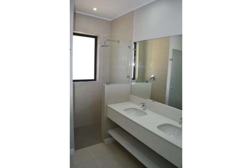 Pearl Valley Suite 504 ApartHotel, Simondium - imaginea 12