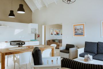 Pebbles Apartment, Paternoster - 3