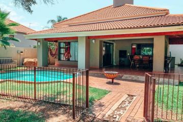 Pecanwood Golf Estate Home - Hartbeespoort Villa, Hartbeespoort - 2