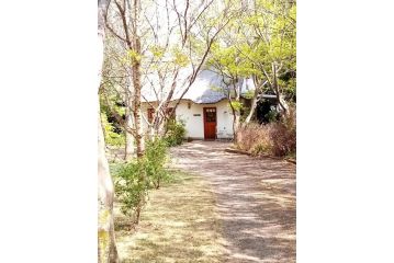 Peebles Cottage Apartment, Clarens - 2